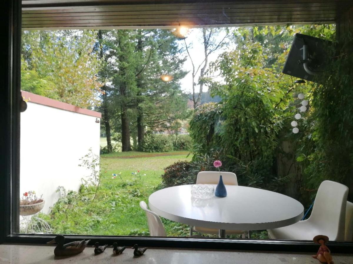 Ferienwohnung Schoene Wohnung 2D-Gebaeude Mit Mini-Garten Schönwald Exterior photo